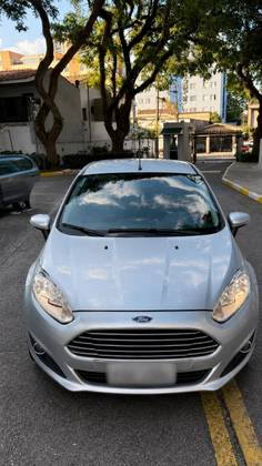 FORD FIESTA 1.5 SE HATCH 16V FLEX 4P MANUAL FORD FIESTA 1.5 SE HATCH 16V FLEX 4P MANUAL